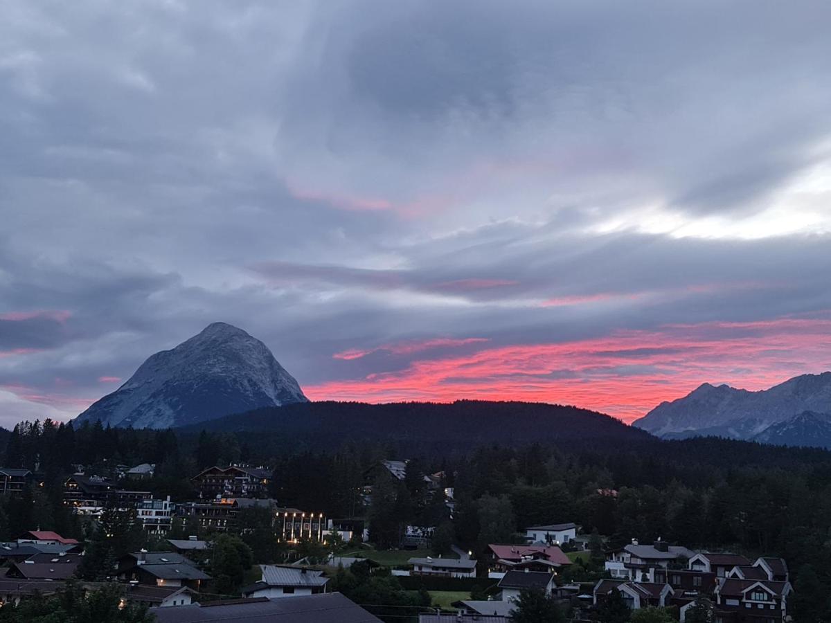 Das Kronen Hotel Seefeld in Tirol Eksteriør bilde
